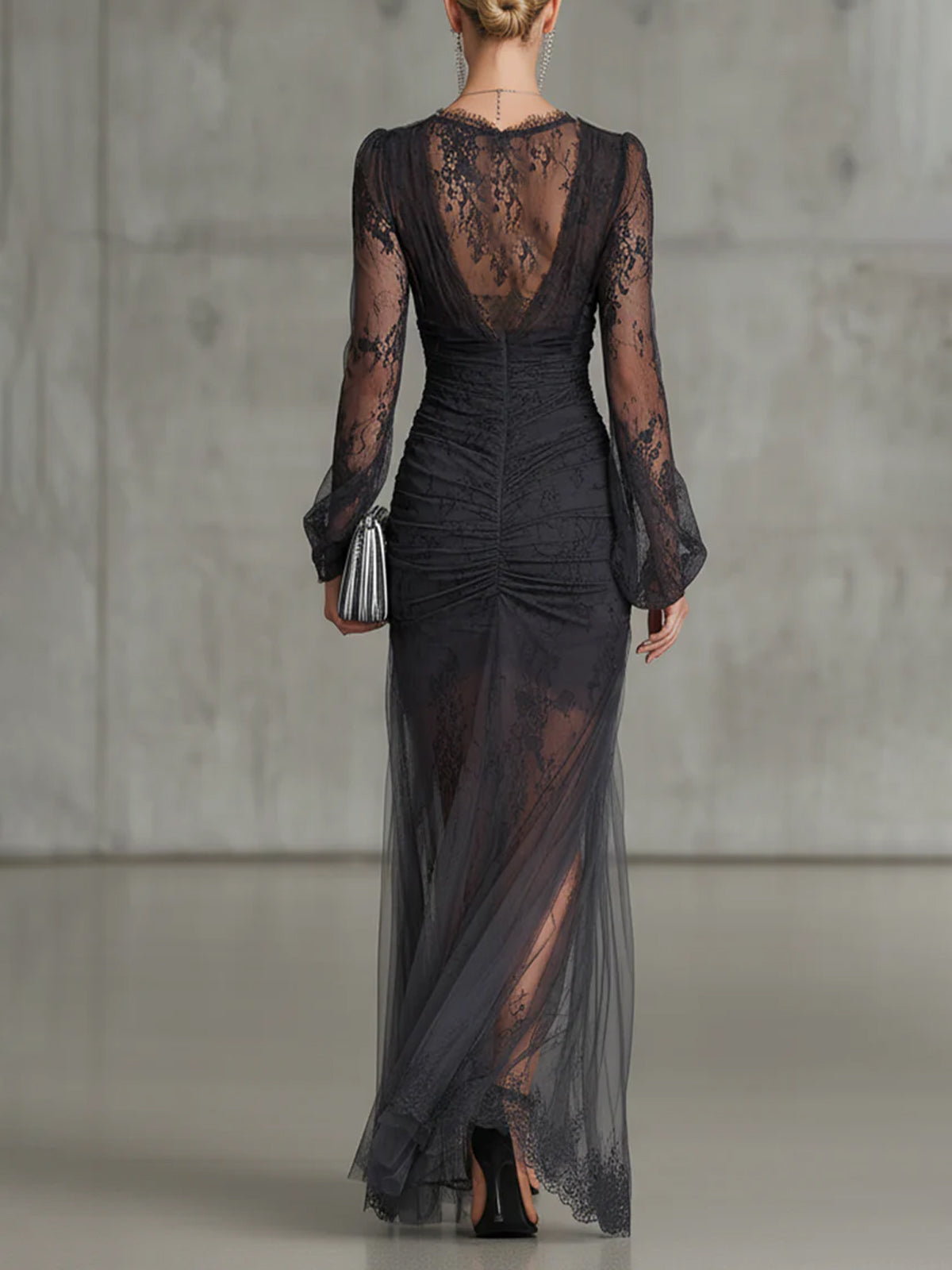 Quintina - Black Maxi Dress with V-Neck and Slit