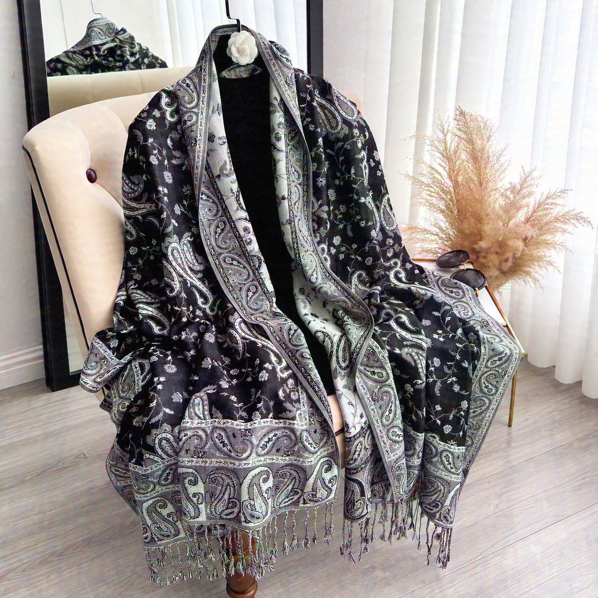 Rosalind - Paisley Jacquard Wrap