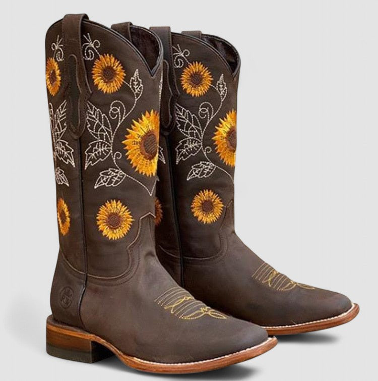 Daisy - Orthopedic Western Boots