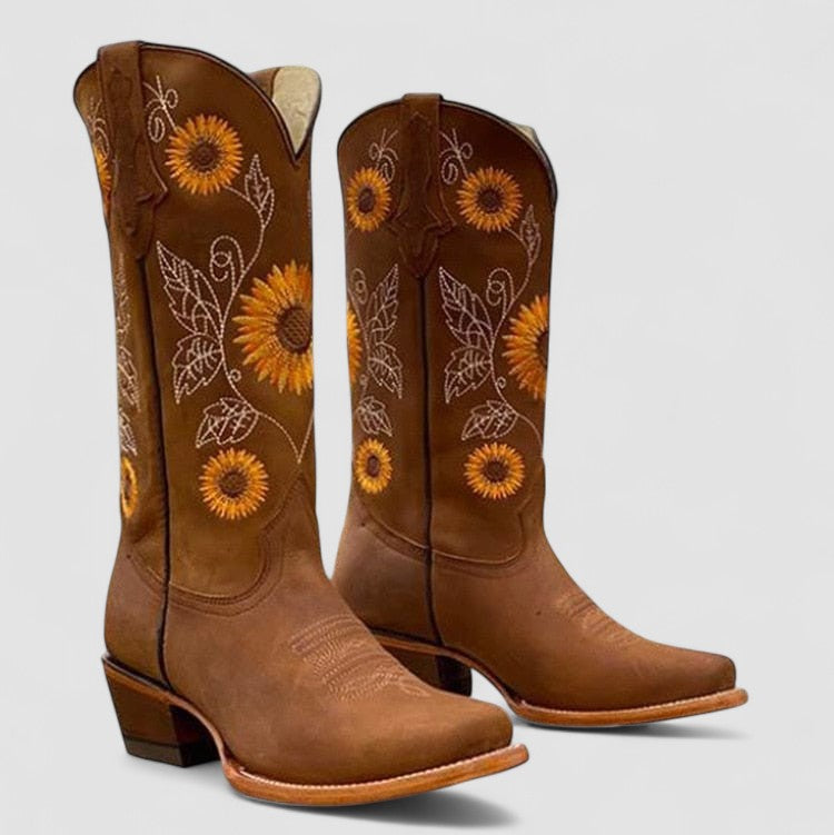 Daisy - Orthopedic Western Boots