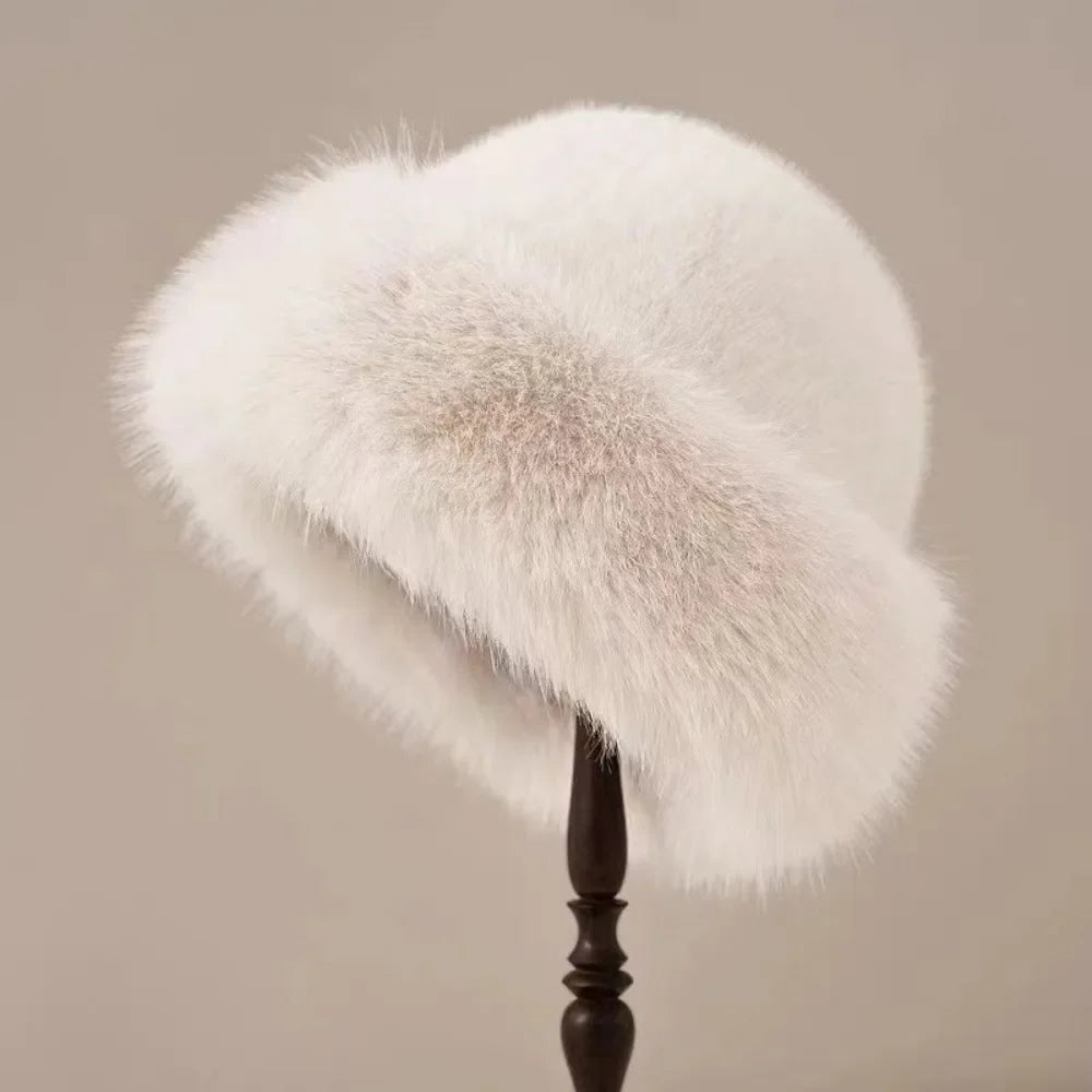 Maggie - Fluffy Faux Fur Bucket Hat