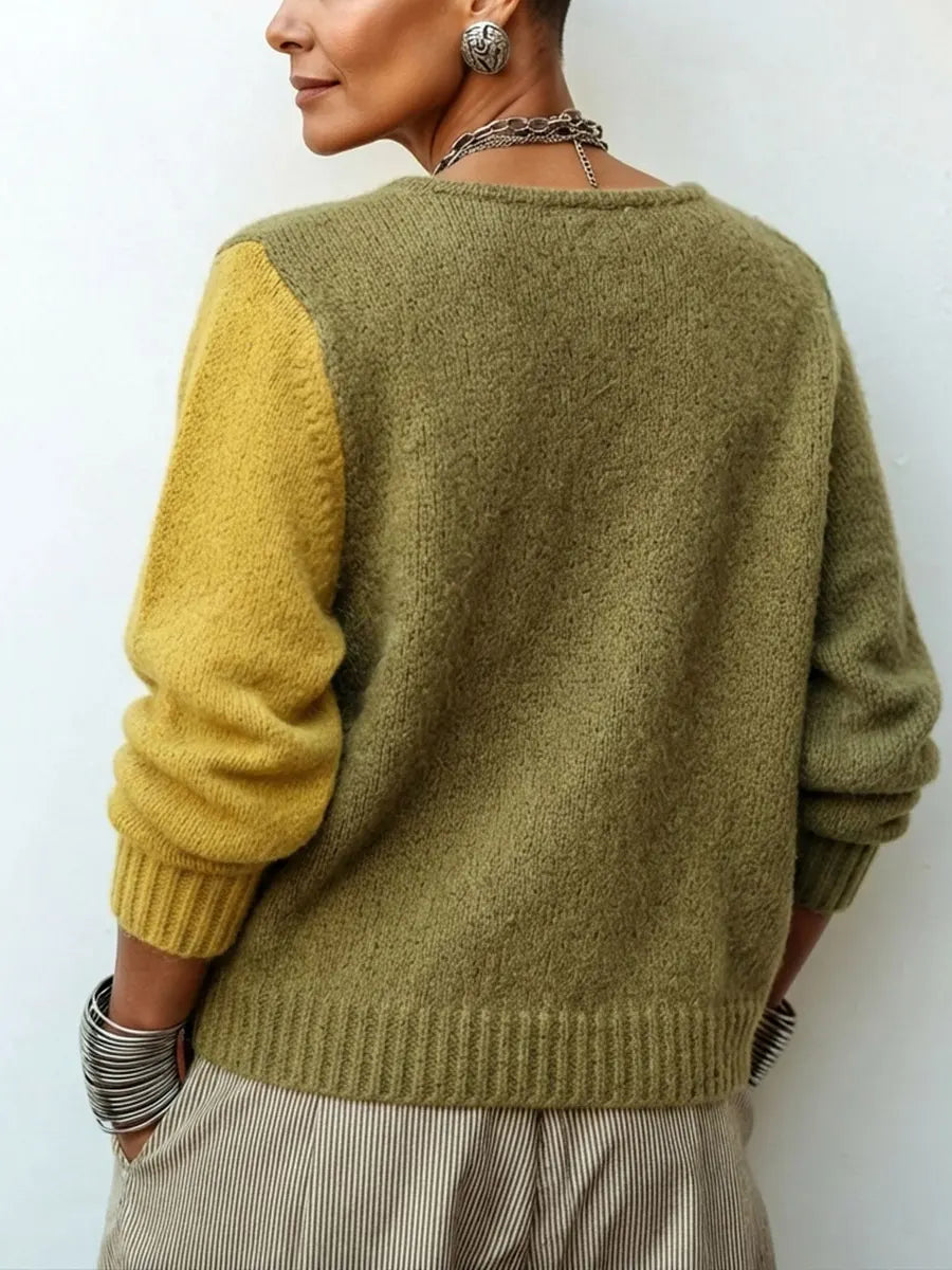 Ciara - Elegant Cozy Knitted Sweater